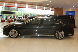 2024款雷克萨斯LS