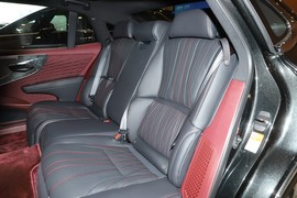 2024款雷克萨斯LS