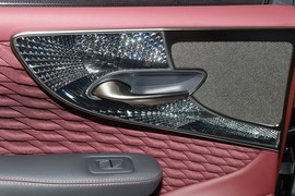 2024款雷克萨斯LS