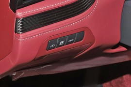 2024款雷克萨斯LS