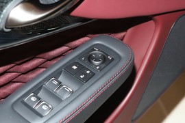 2024款雷克萨斯LS