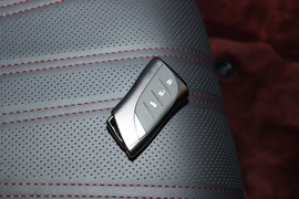 2024款雷克萨斯LS