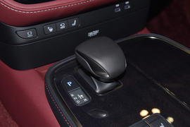 2024款雷克萨斯LS