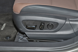 2025款雷克萨斯ES