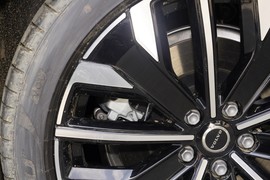 2026款沃尔沃S90插电式混动