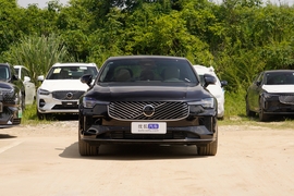 2026款沃尔沃S90插电式混动