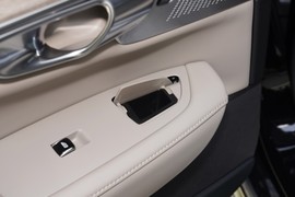 2026款沃尔沃S90插电式混动