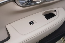 2026款沃尔沃S90插电式混动