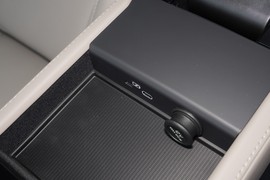 2026款沃尔沃S90插电式混动