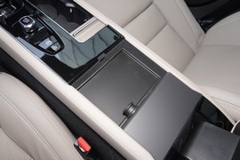 2026款沃尔沃S90插电式混动