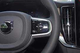 2026款沃尔沃S90插电式混动