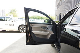 2026款沃尔沃S90插电式混动