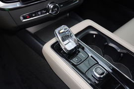 2026款沃尔沃S90插电式混动