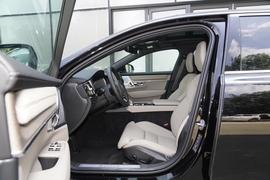 2026款沃尔沃S90插电式混动