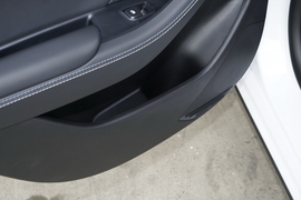 2025款比亚迪驱逐舰05