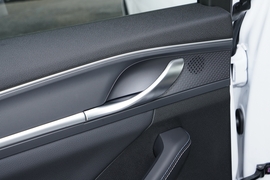 2025款比亚迪驱逐舰05