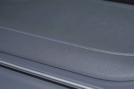 2025款比亚迪驱逐舰05