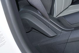 2025款比亚迪驱逐舰05