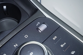 2025款比亚迪驱逐舰05