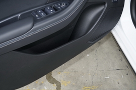 2025款比亚迪驱逐舰05