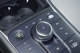 2025款比亚迪驱逐舰05