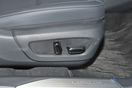 2025款雷克萨斯NX