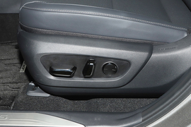 2025款雷克萨斯NX