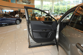 2025款雷克萨斯NX