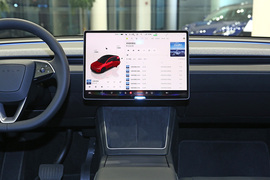 2025款特斯拉Model