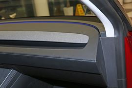 2025款特斯拉Model