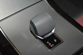 2026款路虎揽胜星脉