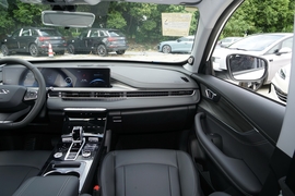 2025款奇瑞瑞虎8