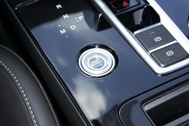 2025款奇瑞瑞虎8