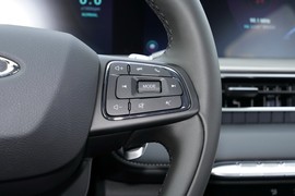 2025款奇瑞瑞虎8