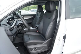 2025款奇瑞瑞虎8