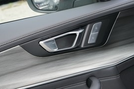 2025款奇瑞瑞虎8