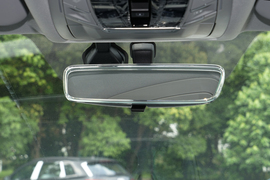 2025款奇瑞瑞虎8