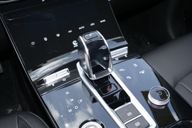 2025款奇瑞瑞虎8