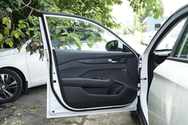 2025款东风风神奕炫