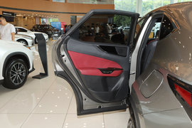 2025款雷克萨斯NX