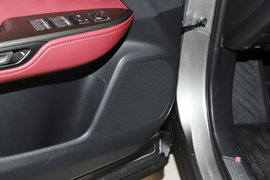 2025款雷克萨斯NX