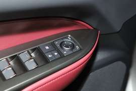 2025款雷克萨斯NX