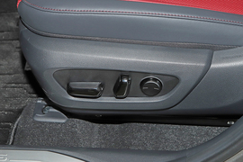 2025款雷克萨斯NX