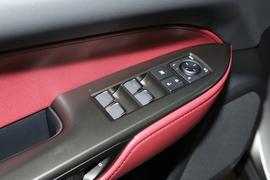 2025款雷克萨斯NX