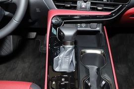 2025款雷克萨斯NX