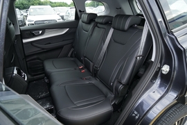 2025款奇瑞瑞虎8