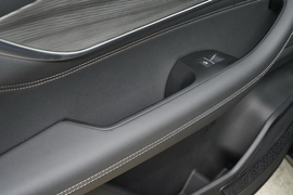 2025款奇瑞瑞虎8