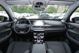 2025款奇瑞瑞虎8