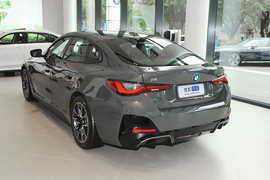 2025款宝马i4