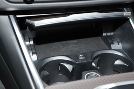 2025款宝马i4